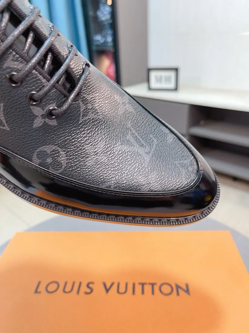 Men's shoes 💰540🌹🌹 [LV] Louis Vuitton's popular casual leather shoes 🎖Fashionable and elegant 🎖🎖Material: Original imported cowhide open edge beads, washed cowhide leather lining, original molded rubber outsole, high-end and classy, ​​elegant quality, instantly transforming into a handsome man ❤❤Standard\nNumber of sizes: 39-44, 38 45 46 customized